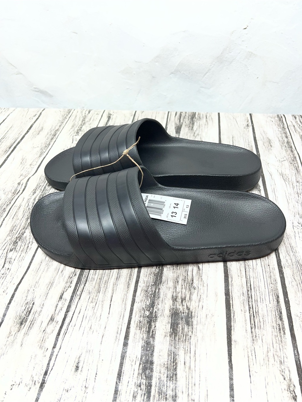 Adidas Adilette Aqua Black Slides New - Picture 4 of 7